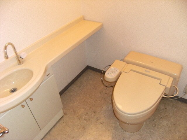  ユーシン大手前