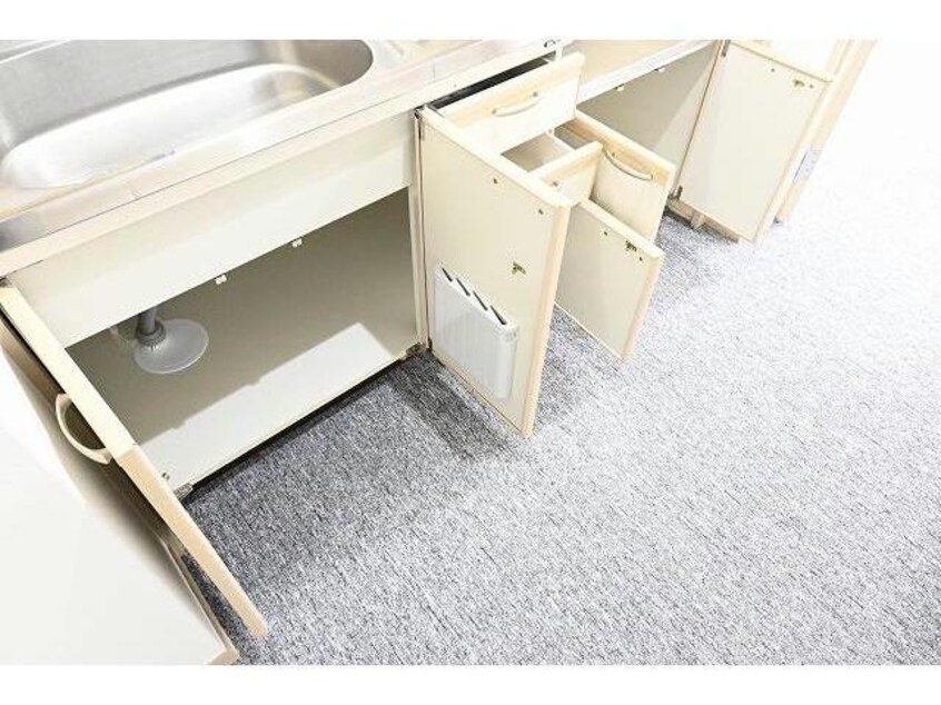  京阪本線・鴨東線/北浜駅 徒歩3分 5階 築47年