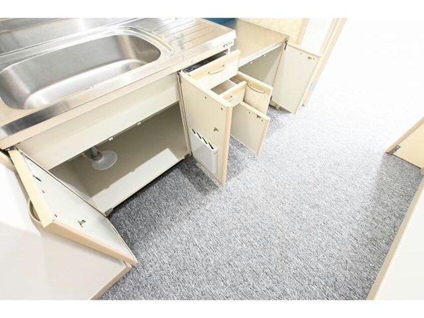  京阪本線・鴨東線/北浜駅 徒歩3分 5階 築47年