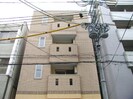 大阪メトロ堺筋線/堺筋本町駅 徒歩8分 B1-1階 築18年の外観