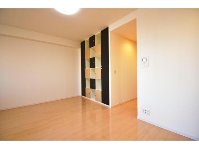  大阪メトロ堺筋線/堺筋本町駅 徒歩2分 10階 築18年