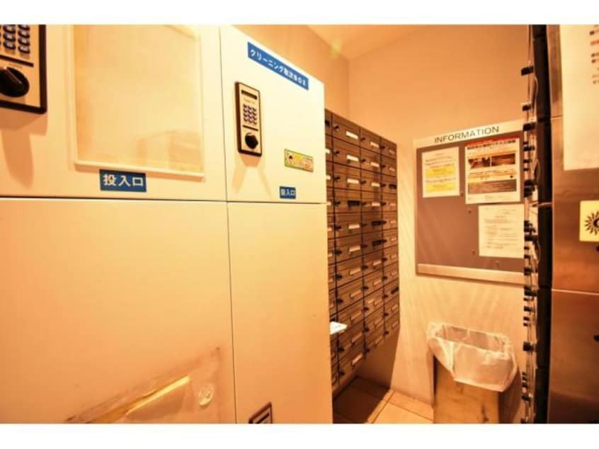  大阪メトロ堺筋線/堺筋本町駅 徒歩2分 8階 築18年