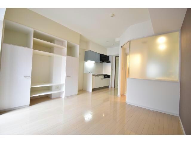  大阪メトロ堺筋線/堺筋本町駅 徒歩3分 8階 築18年