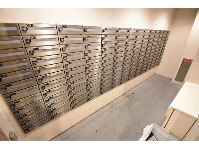  大阪メトロ堺筋線/堺筋本町駅 徒歩3分 8階 築18年