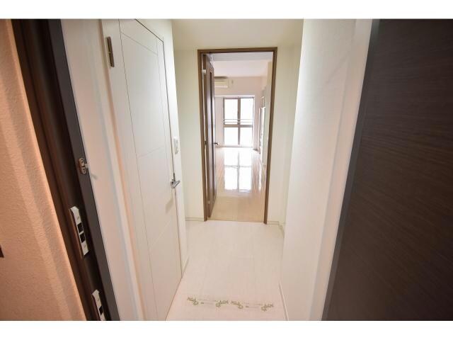  大阪メトロ堺筋線/堺筋本町駅 徒歩3分 8階 築18年