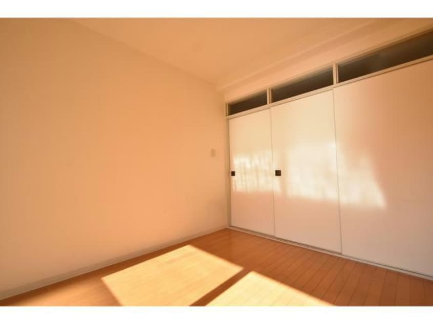  天満橋ニュースカイハイツ