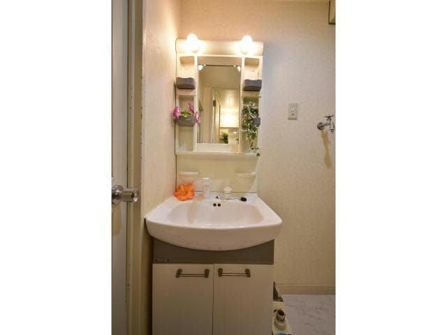  天満橋ニュースカイハイツ