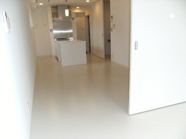  大阪メトロ谷町線/天満橋駅 徒歩8分 11階 築17年