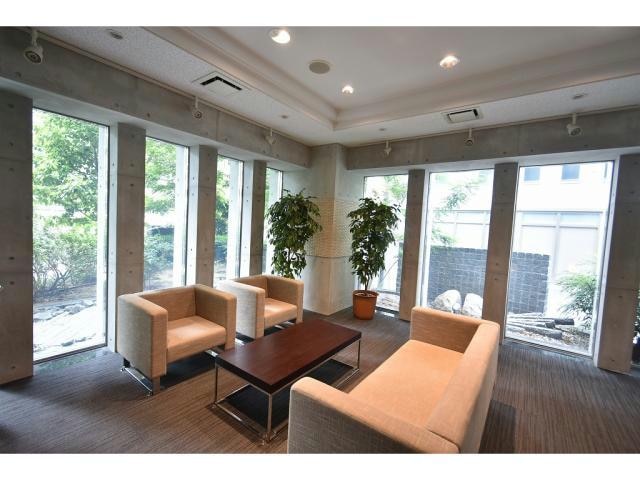  大阪メトロ谷町線/谷町六丁目駅 徒歩3分 2階 築15年