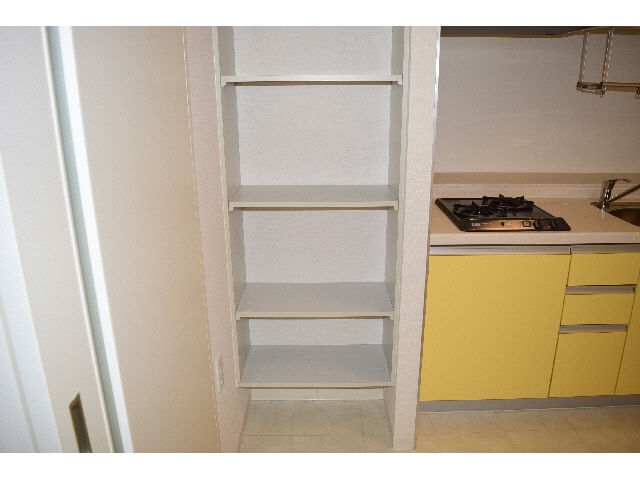  大阪メトロ谷町線/谷町六丁目駅 徒歩3分 2階 築15年