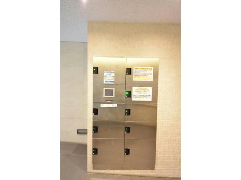  大阪メトロ谷町線/谷町六丁目駅 徒歩3分 2階 築15年