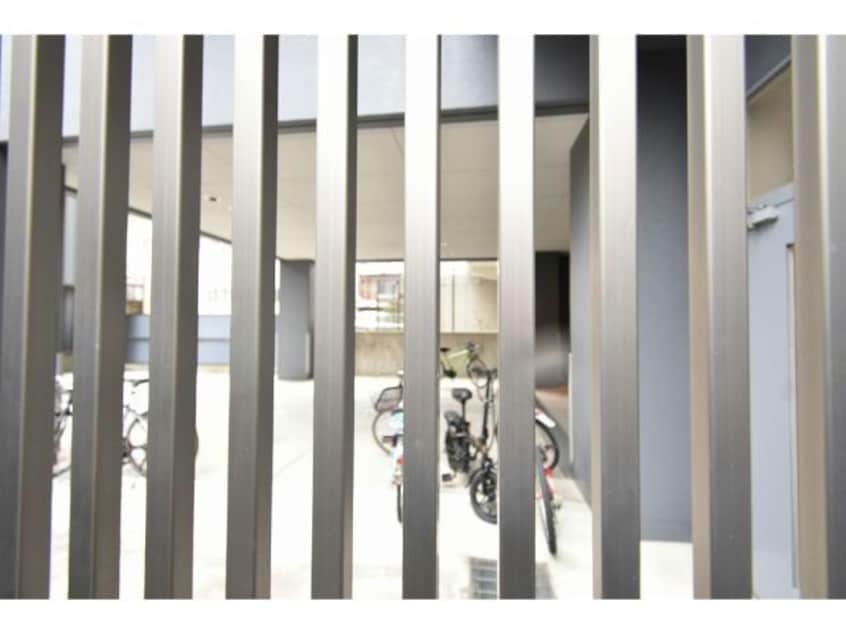  大阪メトロ谷町線/谷町六丁目駅 徒歩3分 2階 築15年