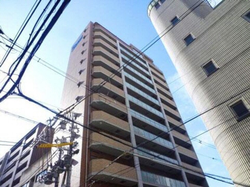  プレサンス堺筋本町フィリア