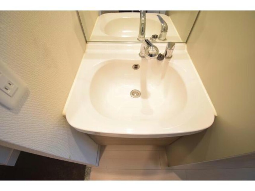  プレサンス堺筋本町フィリア