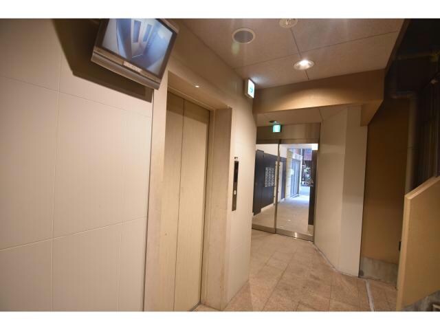  大阪メトロ谷町線/南森町駅 徒歩6分 6階 築18年