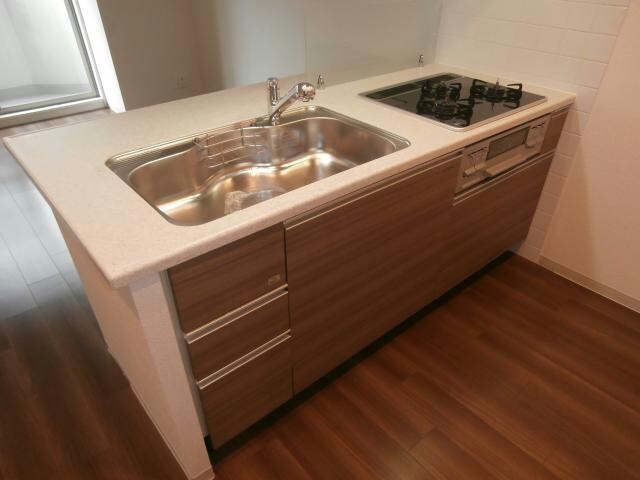  プレサンス中之島公園アティレ