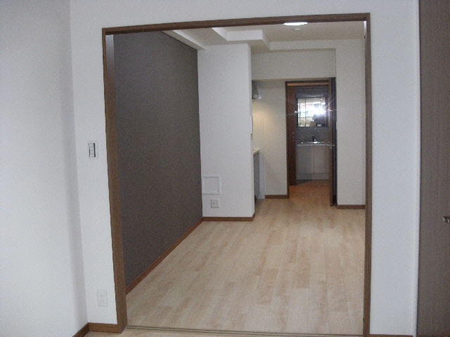  レオンコンフォート大手通