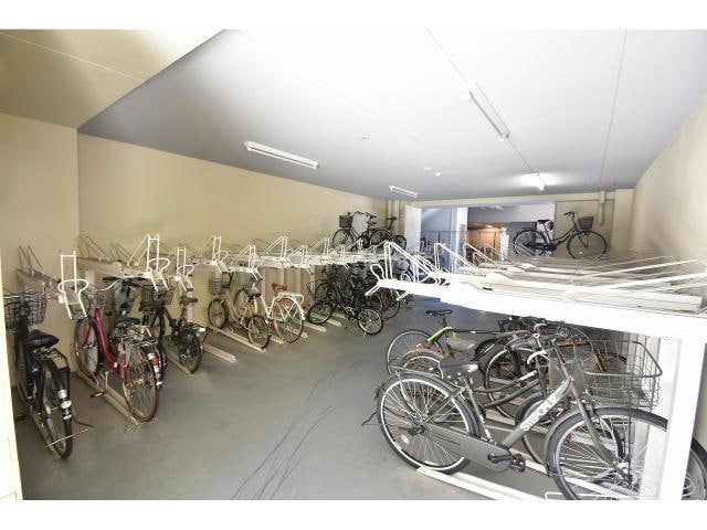  レオンコンフォート大手通