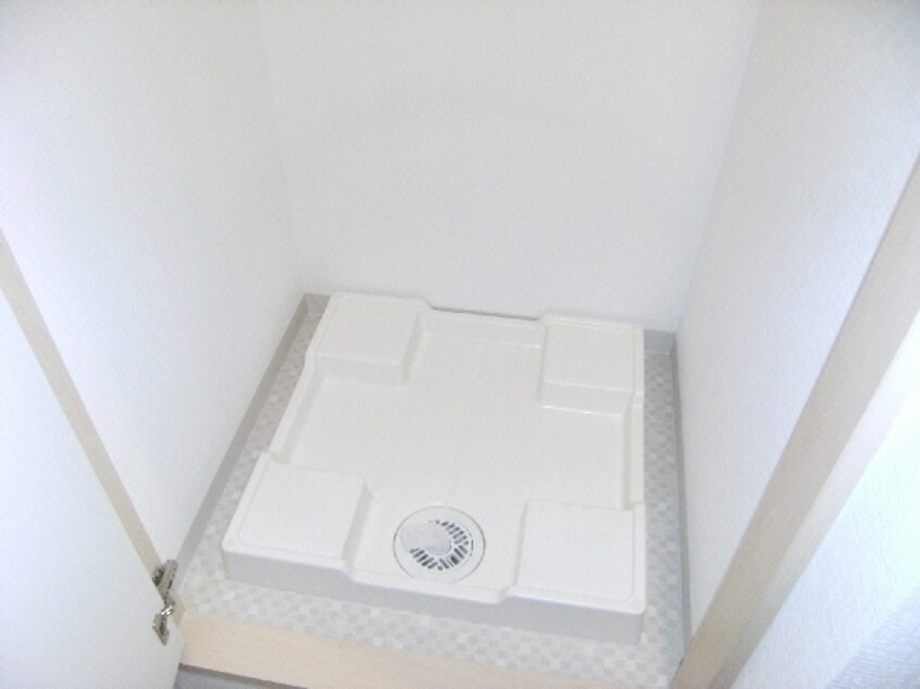  大阪メトロ御堂筋線/心斎橋駅 徒歩3分 5階 築11年