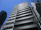 プレサンス北浜パレスの外観