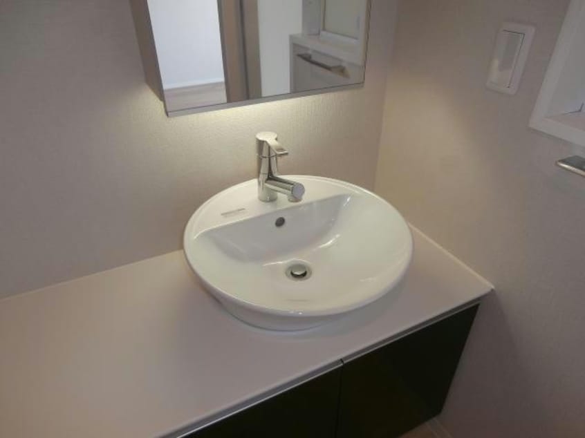  大阪メトロ谷町線/東梅田駅 徒歩6分 9階 築11年