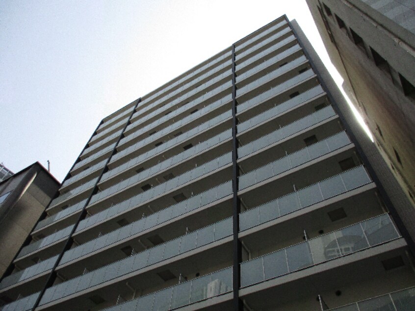  大阪メトロ四つ橋線/西梅田駅 徒歩4分 14階 築10年