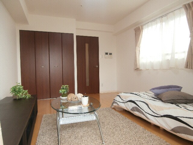  大阪メトロ御堂筋線/中津駅 徒歩3分 5階 築18年