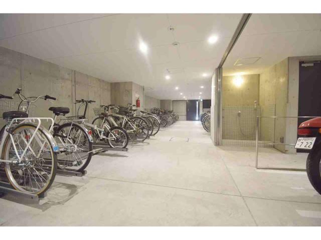  大阪メトロ堺筋線/北浜駅 徒歩2分 4階 築9年