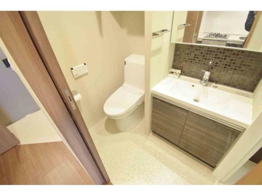  大阪メトロ堺筋線/北浜駅 徒歩2分 4階 築9年