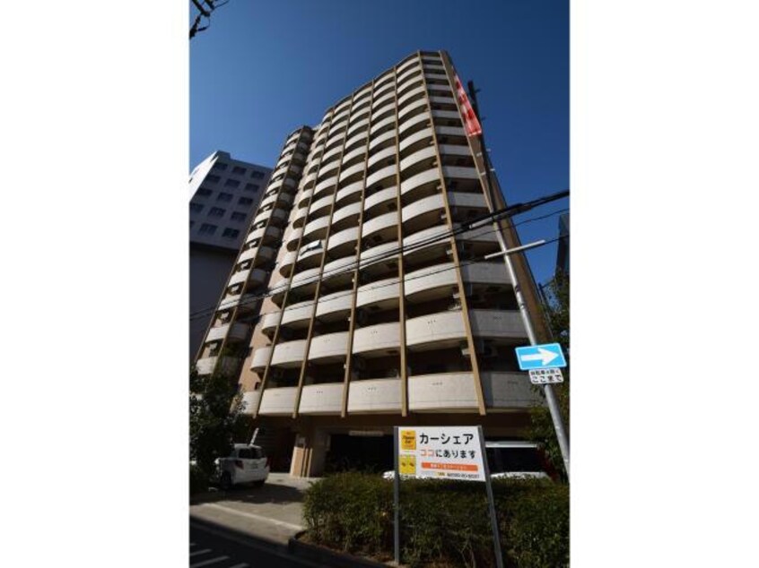  大阪メトロ御堂筋線/中津駅 徒歩3分 9階 築17年