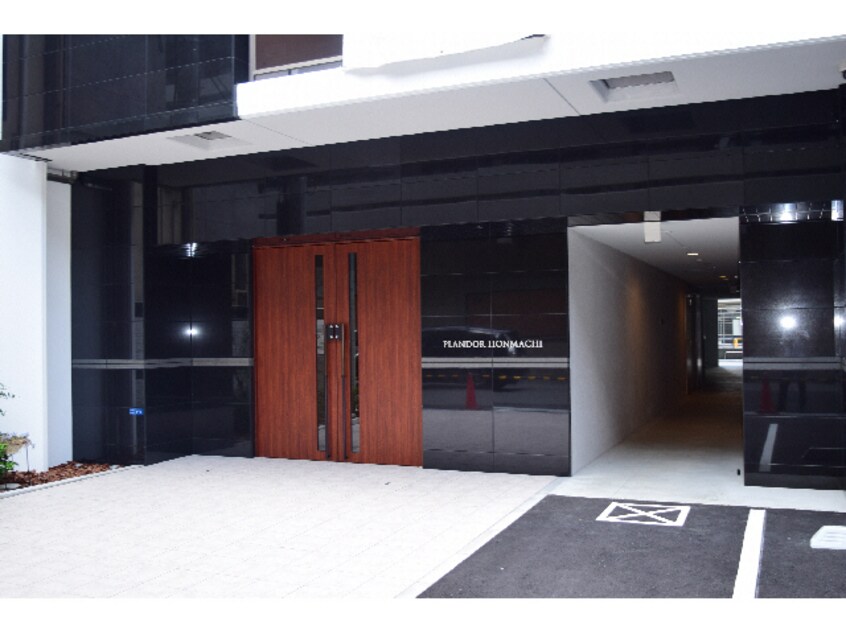  プライムアーバン御堂筋本町