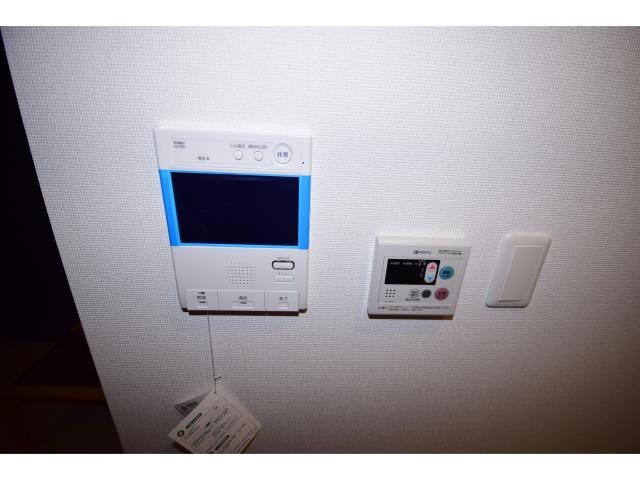  大阪メトロ谷町線/南森町駅 徒歩6分 11階 築8年
