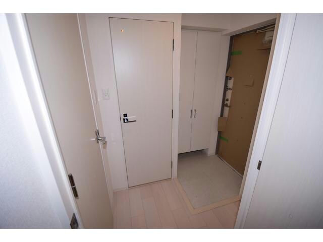  大阪メトロ谷町線/南森町駅 徒歩6分 11階 築8年