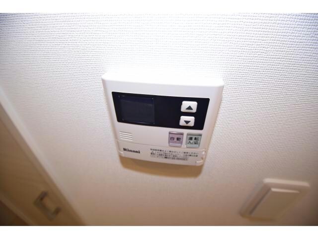  大阪メトロ御堂筋線/中津駅 徒歩6分 11階 築8年