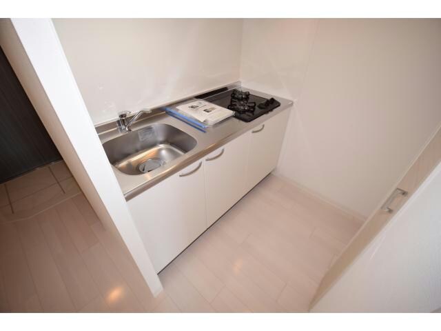  大阪メトロ御堂筋線/中津駅 徒歩6分 11階 築8年