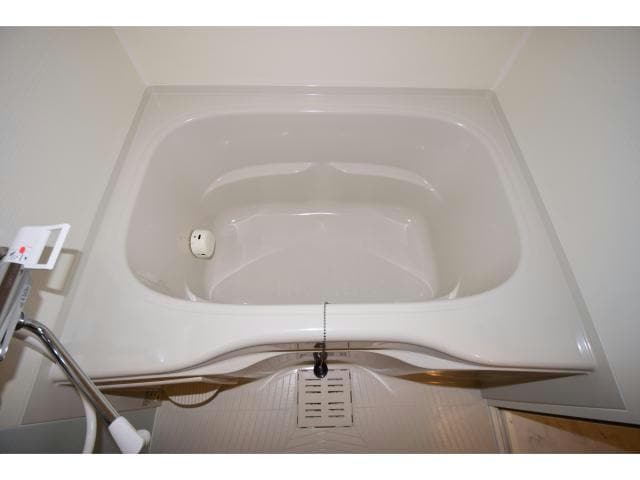  大阪メトロ御堂筋線/中津駅 徒歩6分 11階 築8年