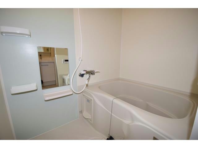  大阪メトロ御堂筋線/中津駅 徒歩6分 11階 築8年