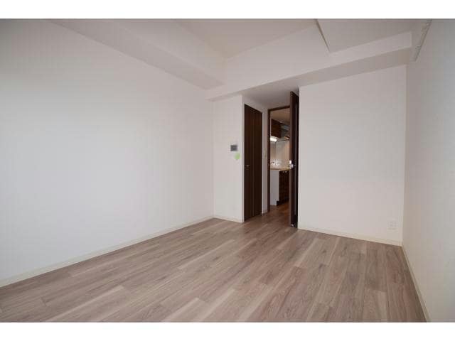  阪急宝塚線/中津駅 徒歩5分 3階 築8年