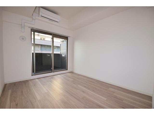  阪急宝塚線/中津駅 徒歩5分 3階 築8年