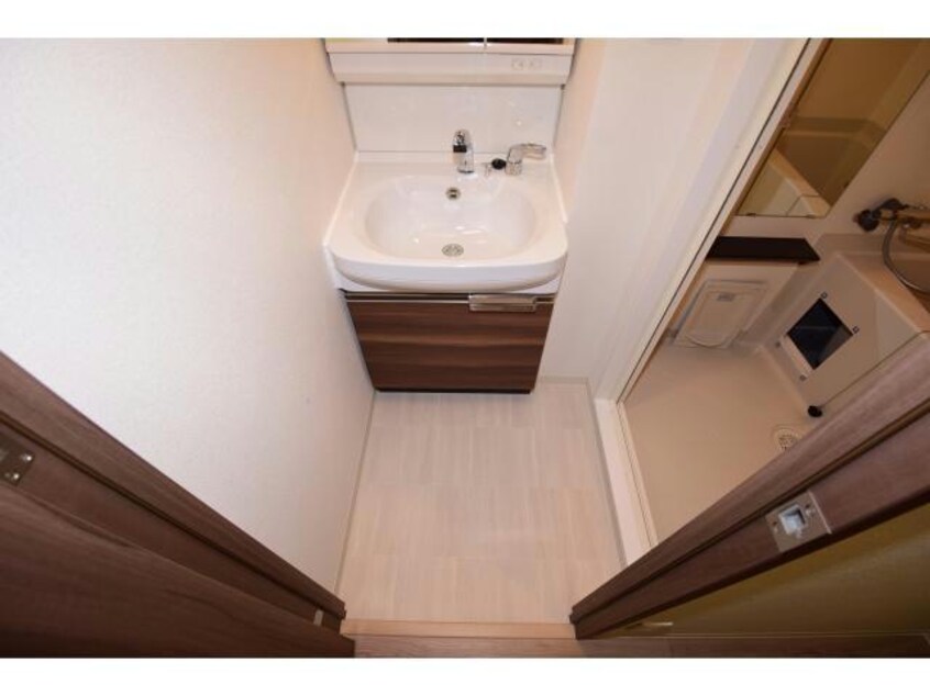  阪急宝塚線/中津駅 徒歩5分 3階 築8年