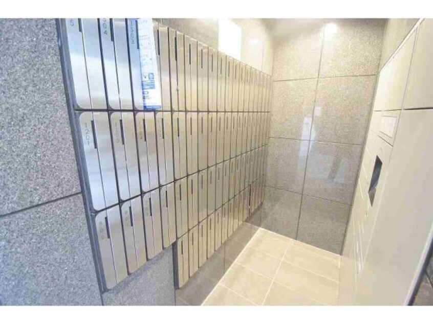  プレサンス北浜レガーロ