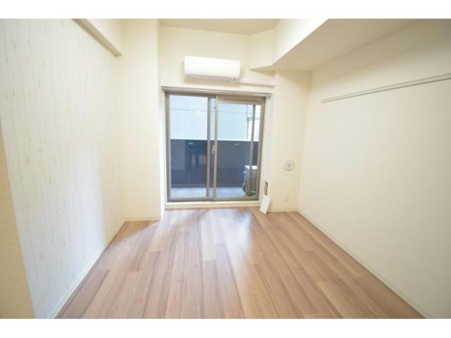  プレサンス大手前ピリオド