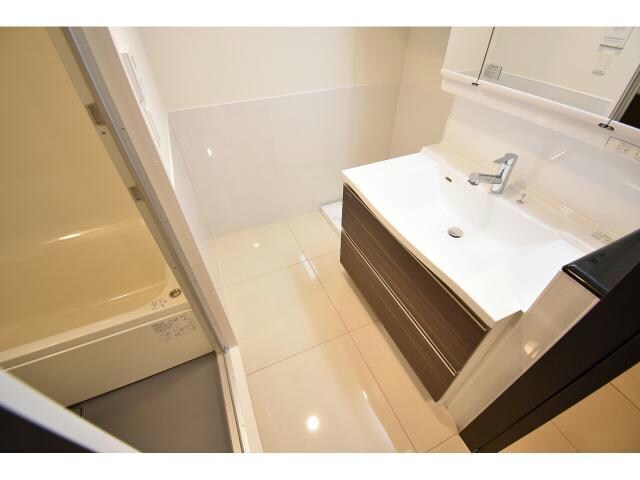  大阪メトロ堺筋線/堺筋本町駅 徒歩8分 12階 築5年