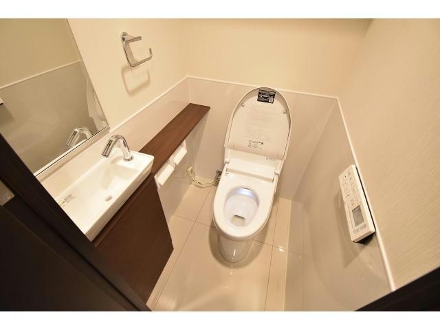  大阪メトロ堺筋線/堺筋本町駅 徒歩8分 12階 築5年