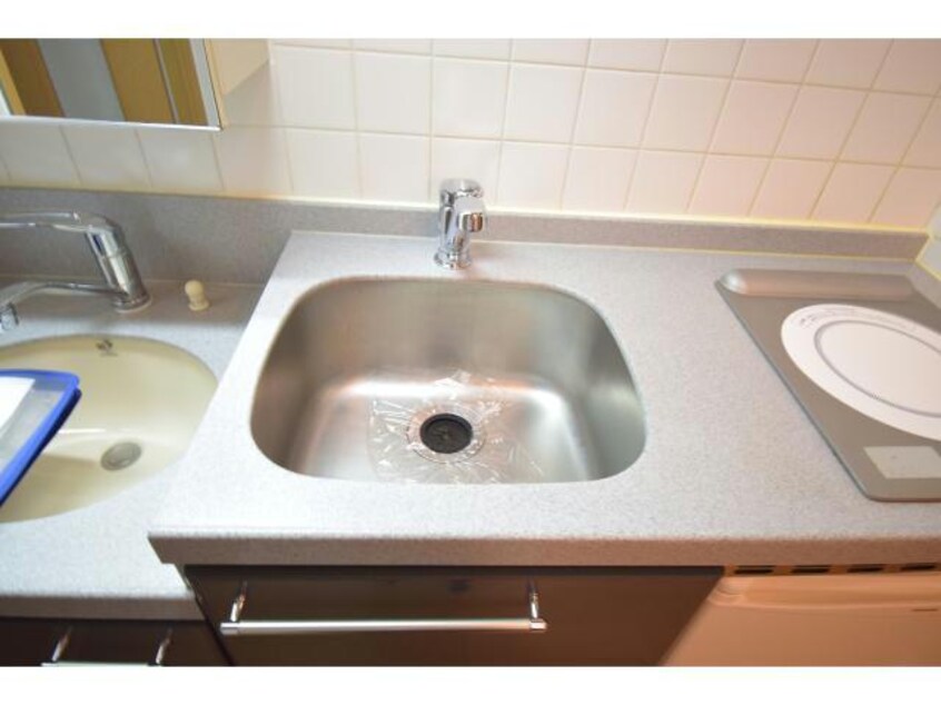  プレサンス梅田フロンティア