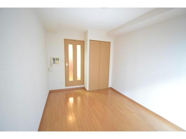  プレサンス梅田フロンティア