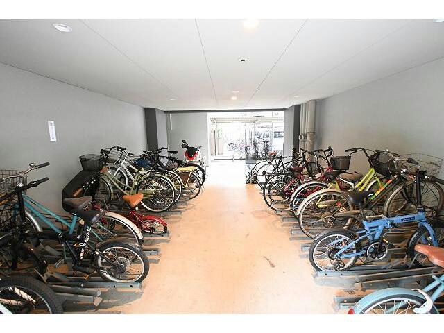  大阪メトロ谷町線/中崎町駅 徒歩3分 5階 築12年