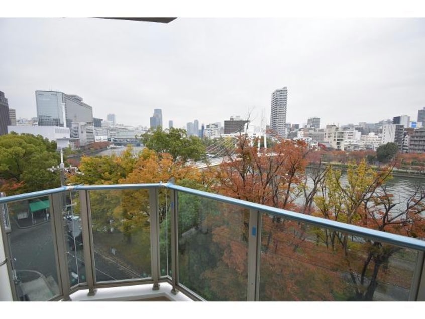  学研都市線<片町線>・JR東西線/大阪城北詰駅 徒歩7分 6階 築4年