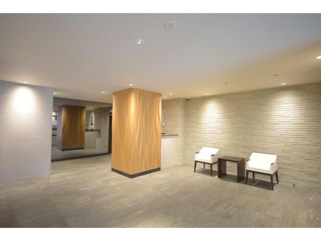  RISING Maison 本町橋