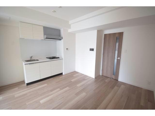  RISING Maison 本町橋